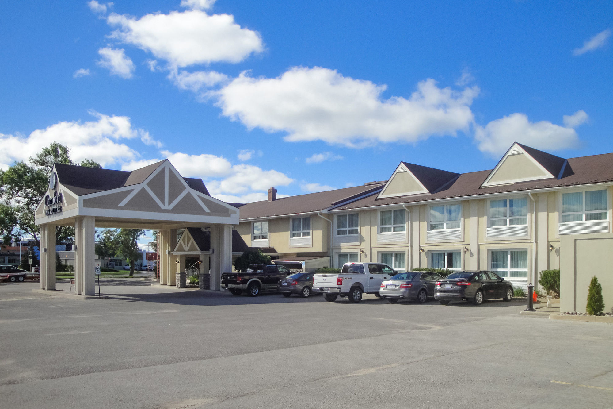 Comfort Inn & Suites Collingwood Exterior photo