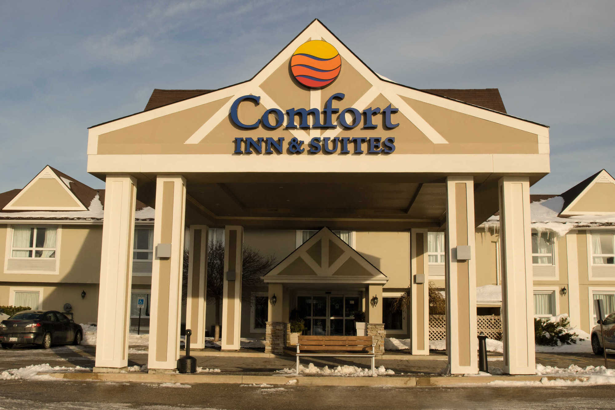 Comfort Inn & Suites Collingwood Exterior photo